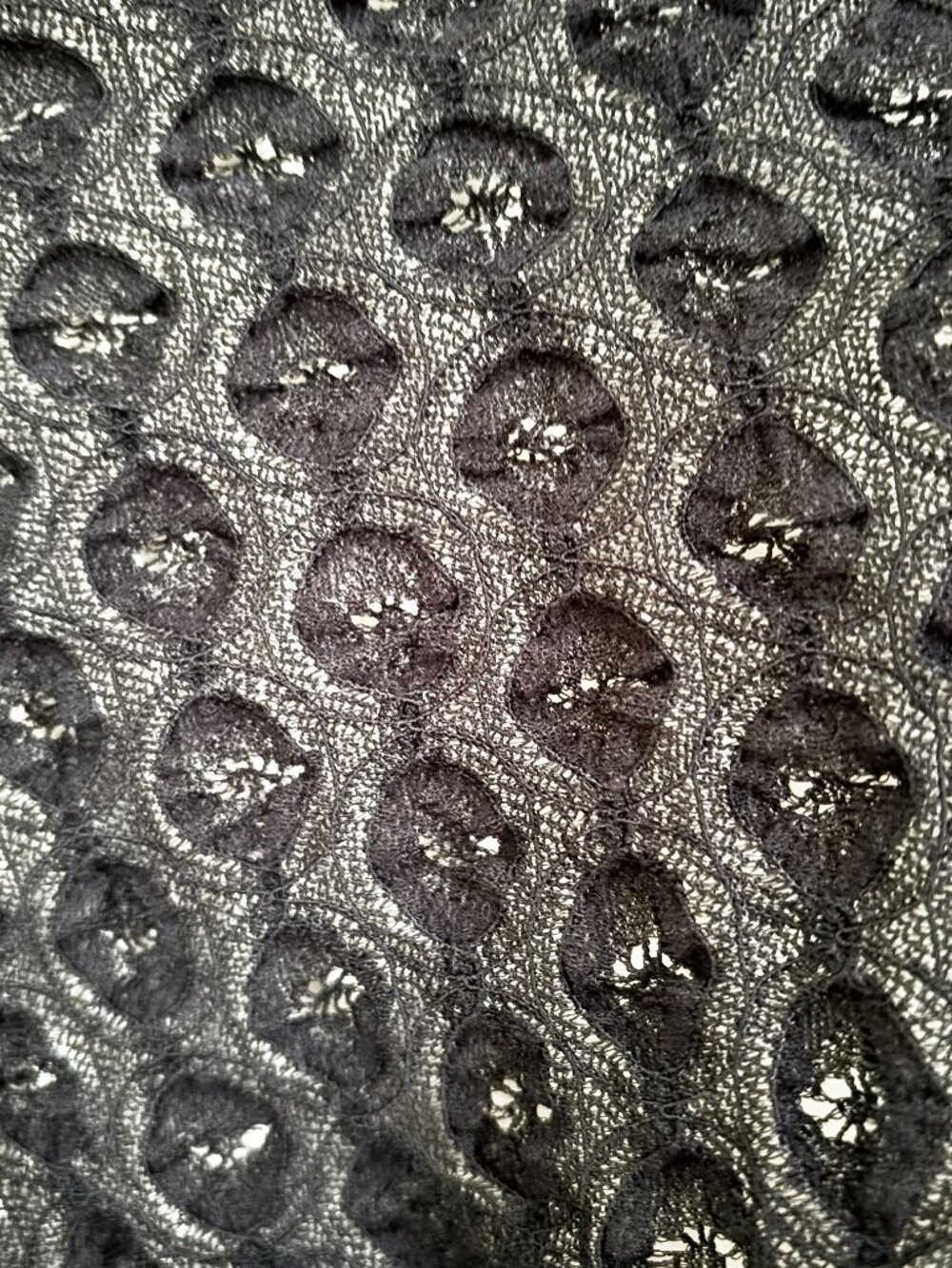 Urban Outfitters Edgy Black Lace Wrap Top in Women's XS in EXCELLENT CONDITION - Picture 5 of 8